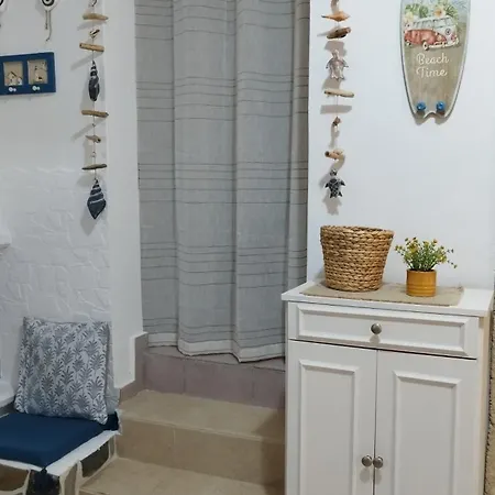 Sea Breeze Stegna Ferienhaus *